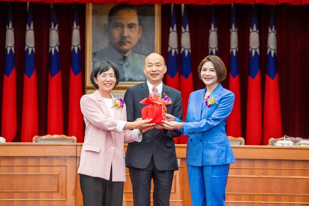 接棒蘇巧慧任厚生會長　陳菁徽預告力推跨黨派合作、成立2委員會 15