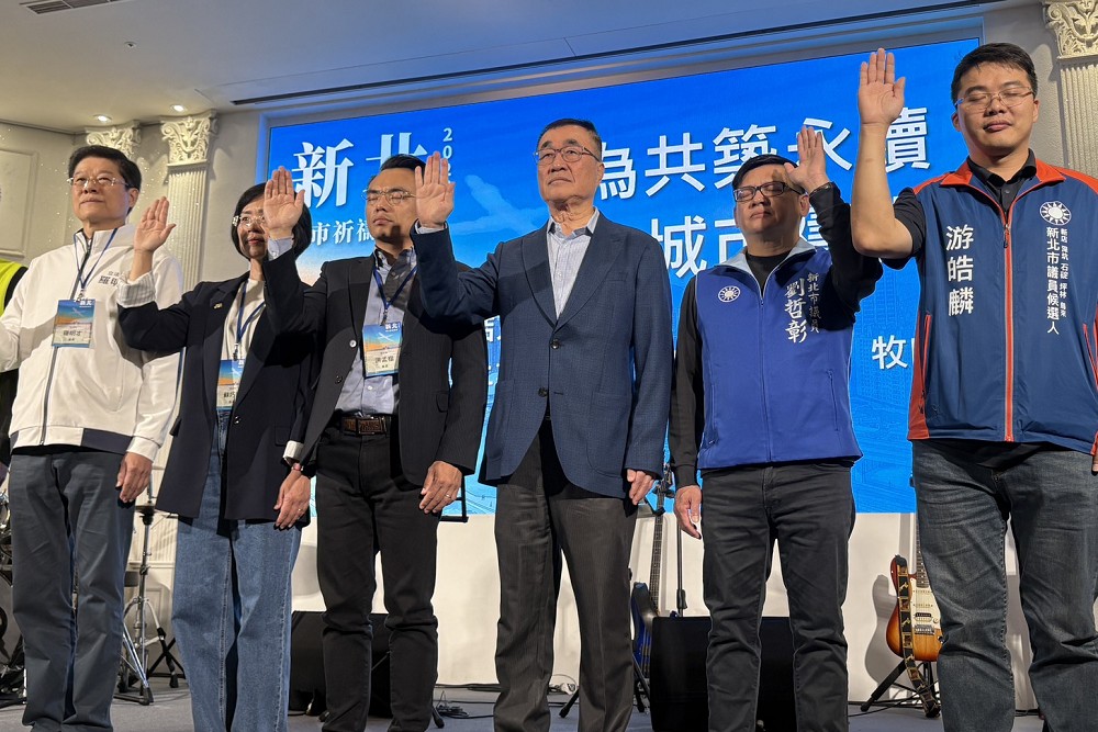 蘇巧慧、李四川祈禱會同台　侯友宜：讓城市繼續邁向偉大