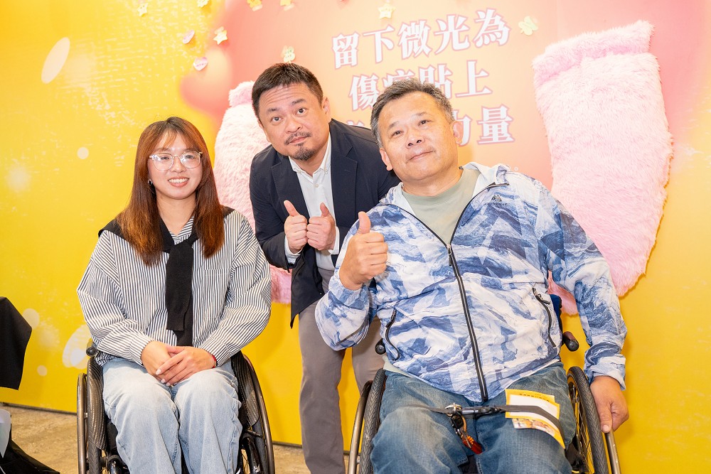 「與光同行」職災勞工重建特展熱鬧開幕　洪申翰：看見重建的力量 7