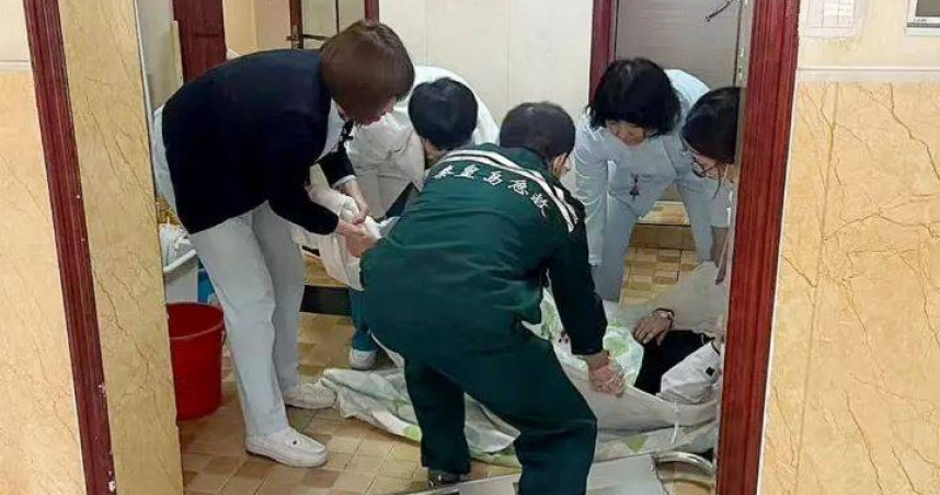 24歲嫩媽懷二胎竟不知　陪孩打點滴意外分娩！「新生兒掉地上」超驚險