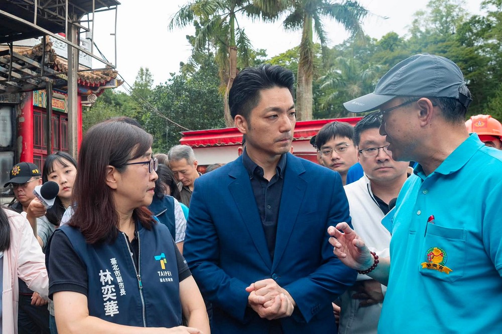 鬍鬚張第3代挺蔣萬安遭出征　王鴻薇批：大罷免文化嶄露無遺