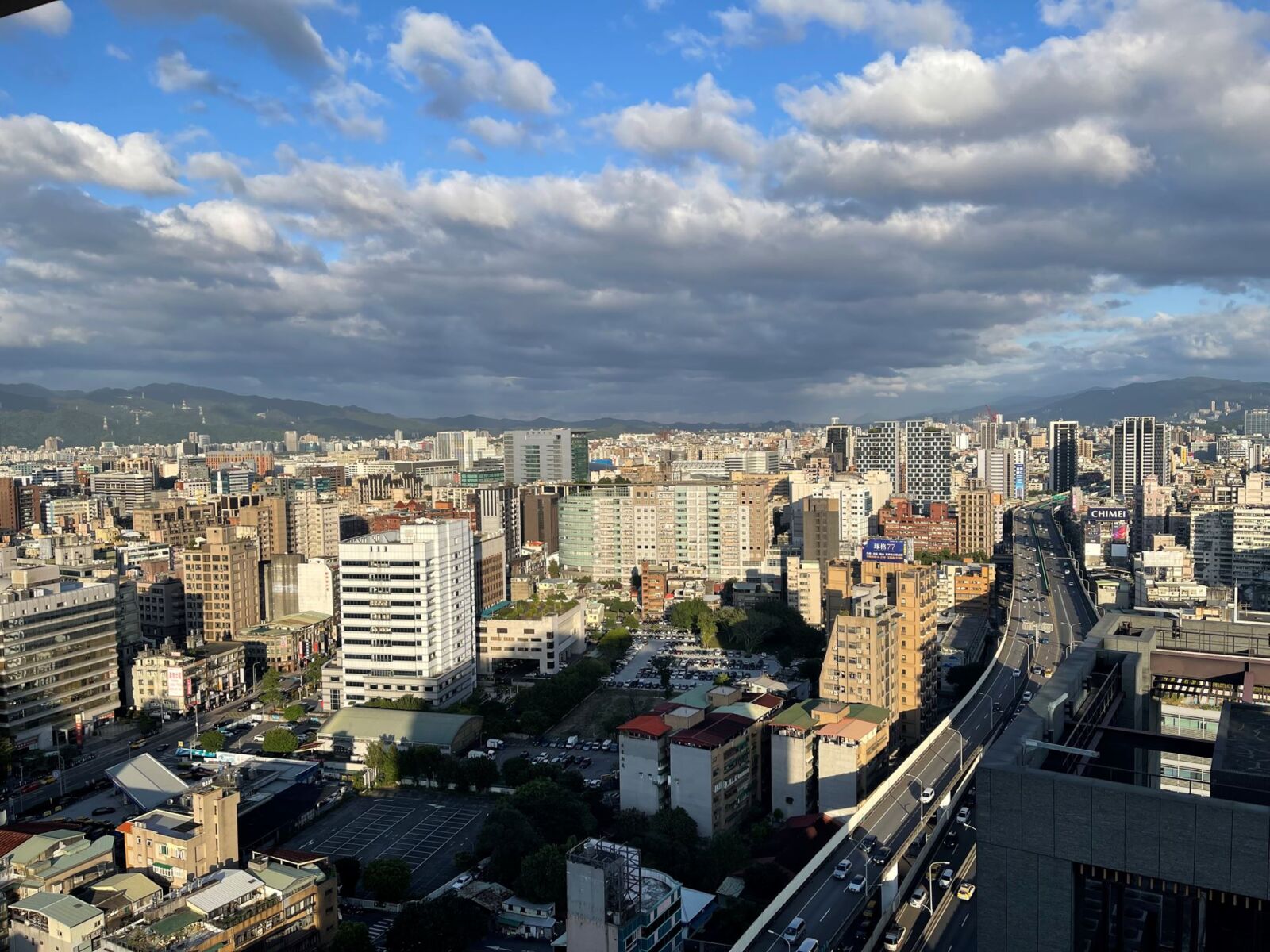 永慶統計近十年雙北購屋主力總價上移　北市千萬內住宅低於一成
