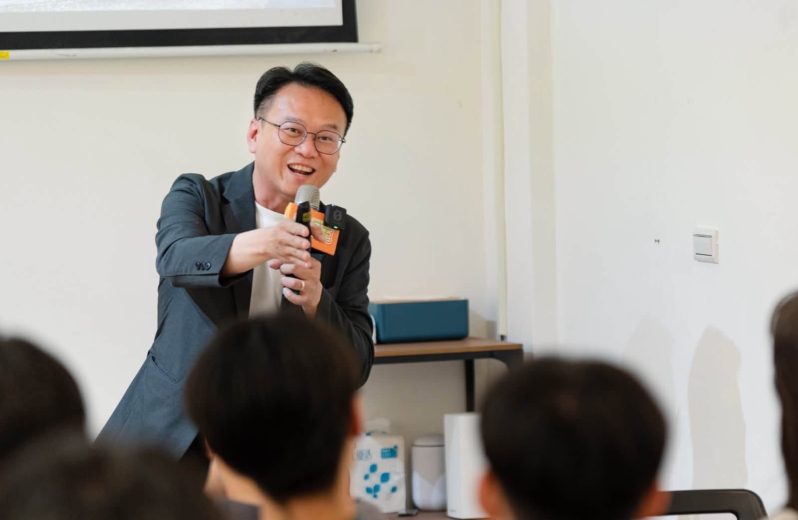 質疑陽明交大放任莊競程拍競選宣傳片　李國璋轟：公然違反教育基本法 5