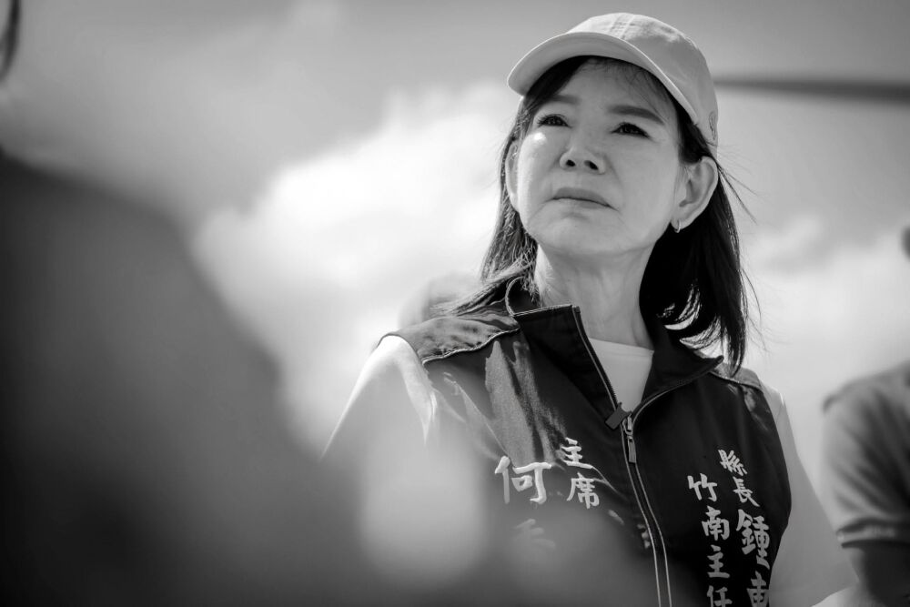 何秀綿女兒頻發聲揭「沒看過的東西被塞到嘴裡」　臉書號召支持者絕不言敗