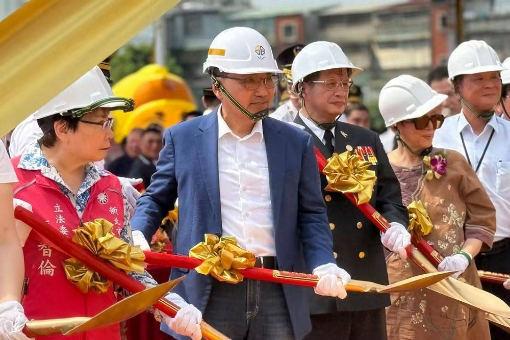新北警消同步升級　秀山分隊動土及中和分局新廈計畫啟動