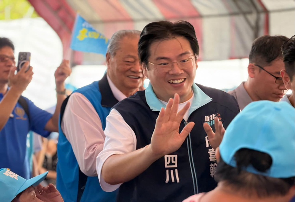 125億板橋醫療園區BOT案完成簽約　周韋翰持續關注工程進度