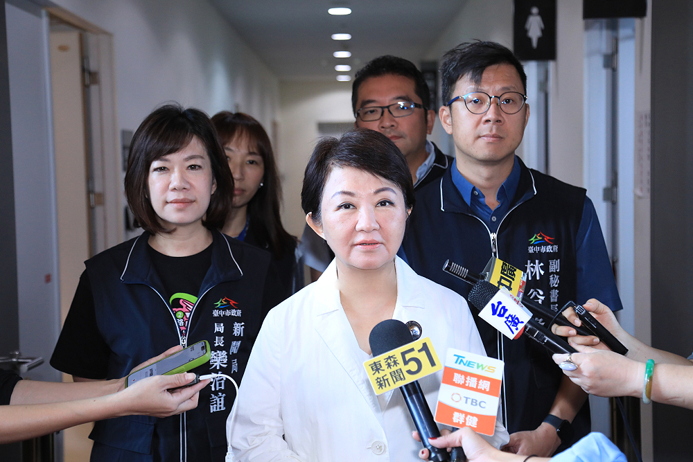 韓國瑜「穿雲箭」解萬安警報　盧秀燕舉水湳經驗將與台北交流