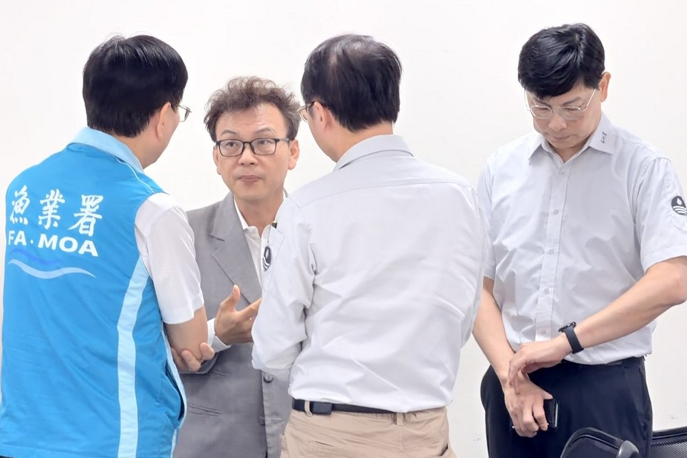 爭取經費2.7億元有成！　鄭正鈐：南寮漁港碼頭、冷鏈工程明年開工