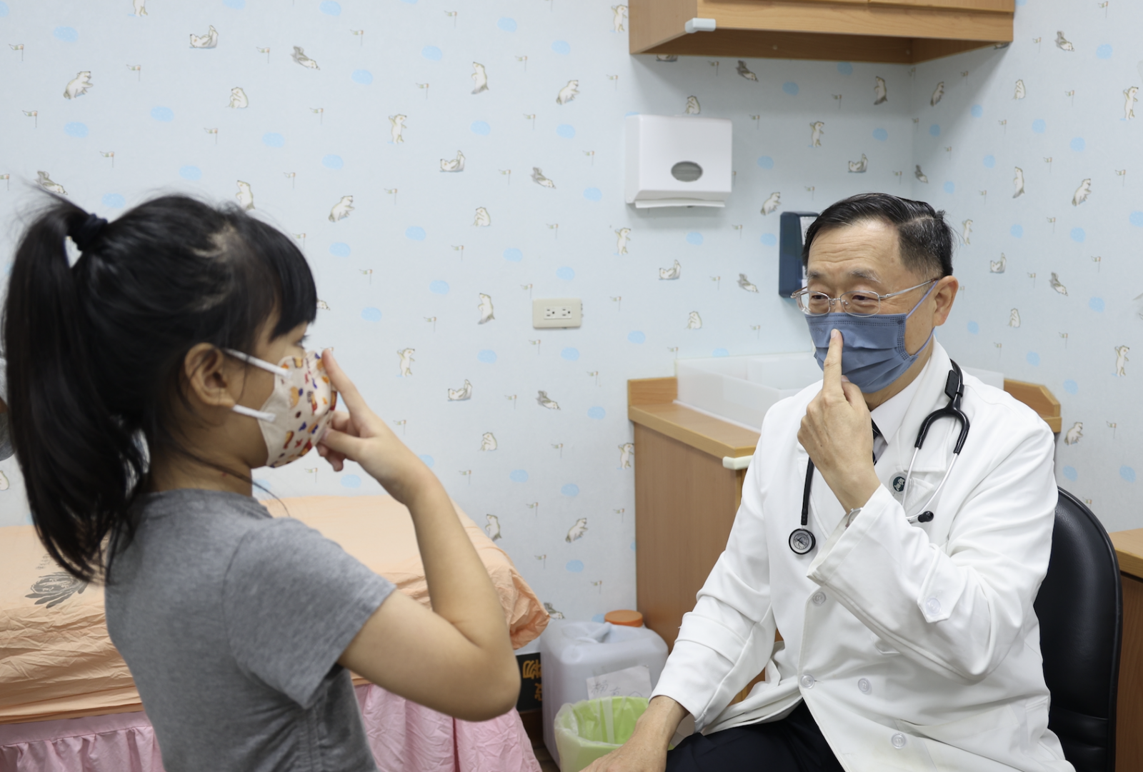 8歲過敏兒「眼發直、呼叫沒反應」   罕見！鼻竇炎竟引發腦膿瘍