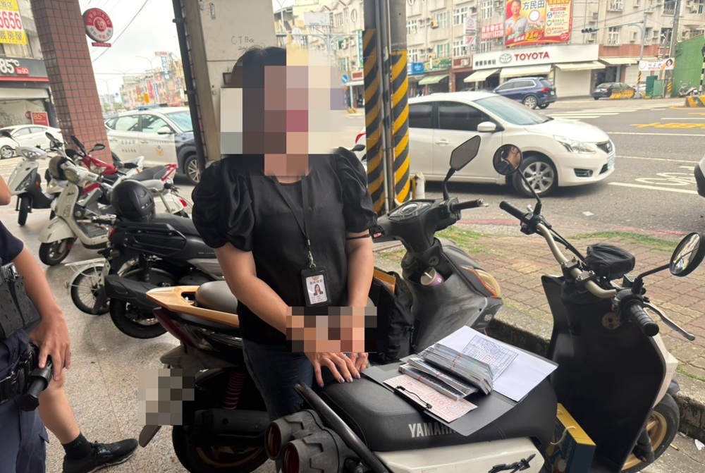 假投資面交車手當場被逮　警查扣逼真證件45歲女送辦