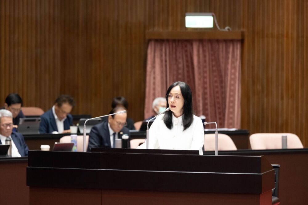 陳瑩爭取台鐵國高中優惠票　陳世凱：研擬中預計明年1月提方案