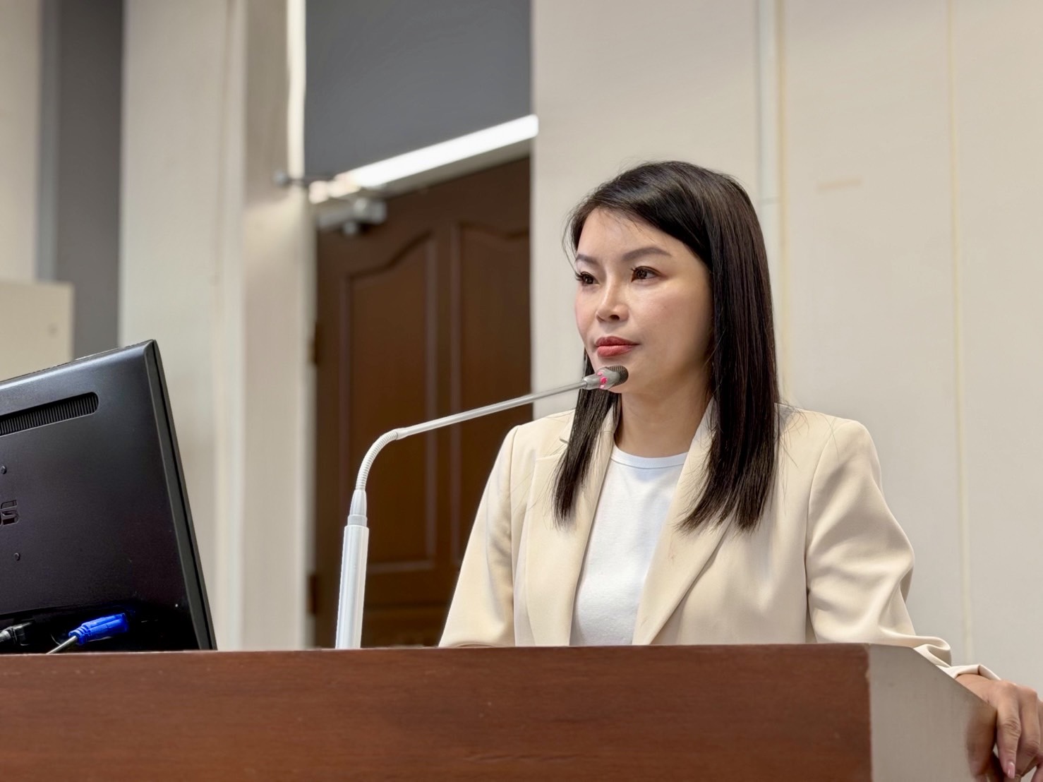 張嘉郡揭牛結核病撲殺「補償停在17年前」　陳駿季承諾重審標準