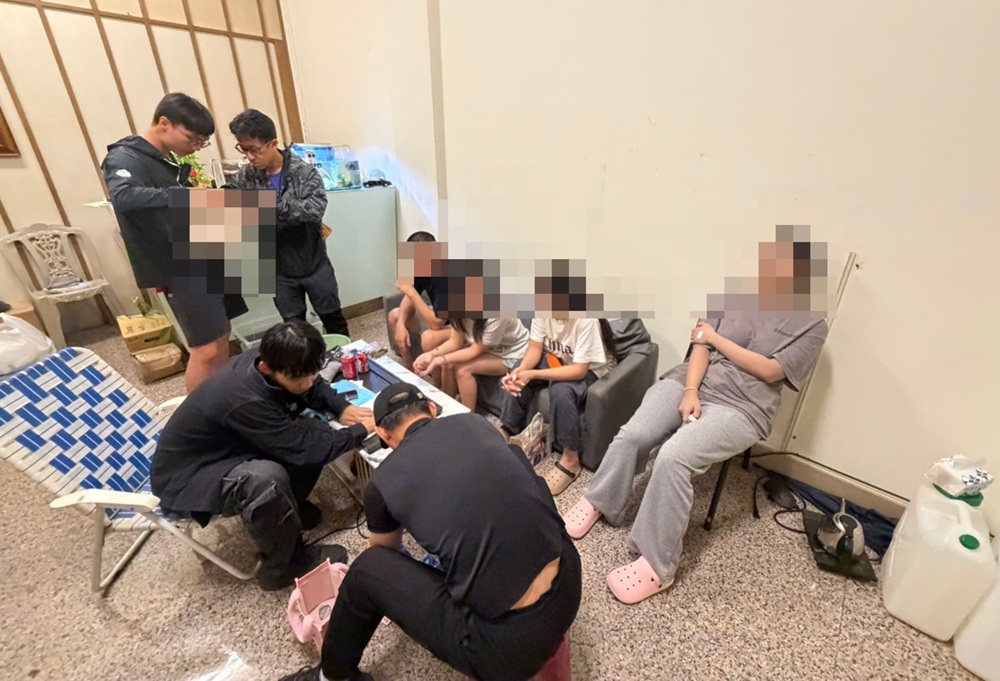 美容館涉藏春色　逃往頂樓仍被逮警查獲3泰籍女