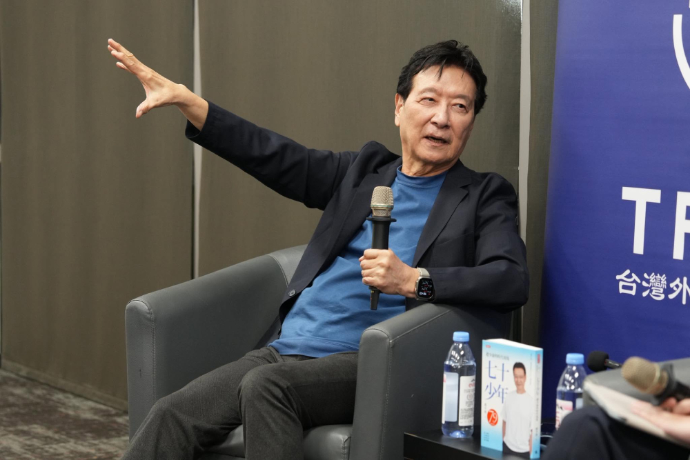 【藍蝴蝶專欄】從「不欠國民黨」到身分排序：趙少康還欠一個答案？