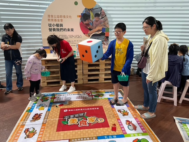 從桌遊到餐盤　灃食基金會前進花蓮推食農教育 15