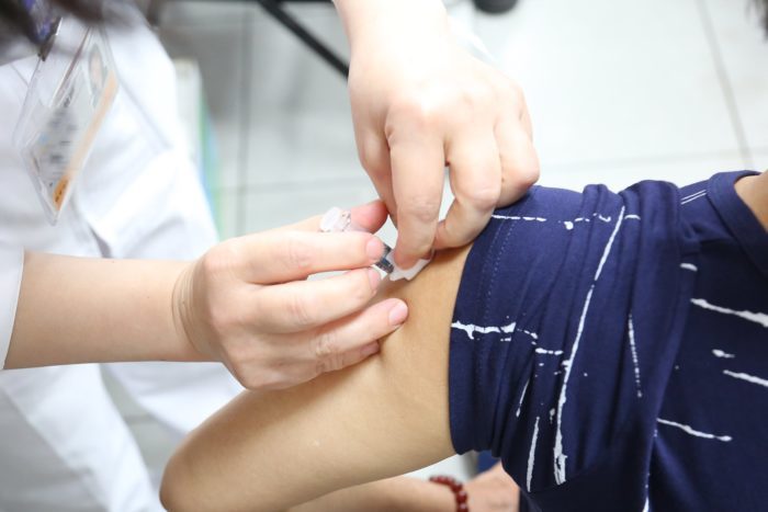【有影】公費流感疫苗全面換打四價疫苗  疾管署喊最快10月