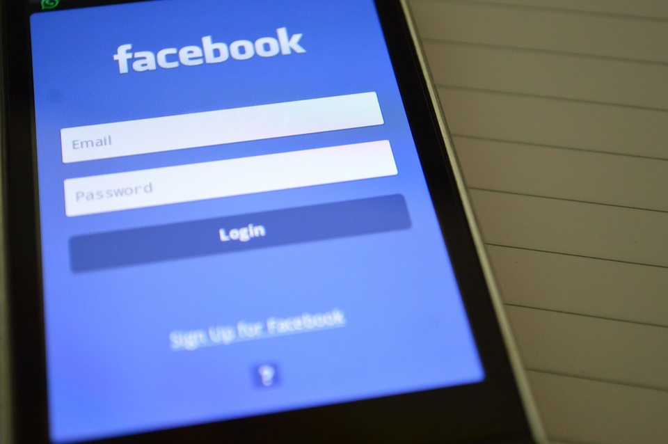 不再怕帳號被盜用！Facebook推出全新「登入通知」 讓用戶帳號更有保障
