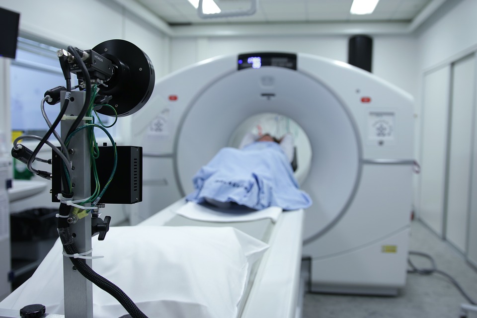 照CT及MRI年花166億 健保明年起門診加「管制」