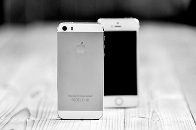 第二代iPhone SE傳15日開賣！連同無線充電板AirPower一起亮相