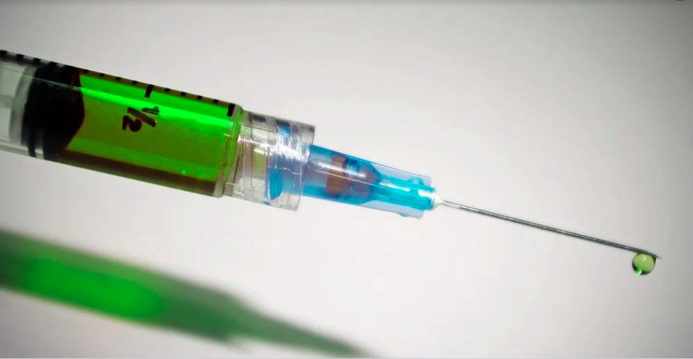 新冠疫苗還要等多久？  英法兩大藥廠首度合作拚2021下半年